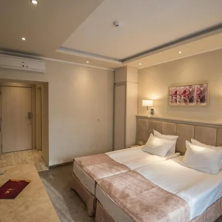 Hotel Armira